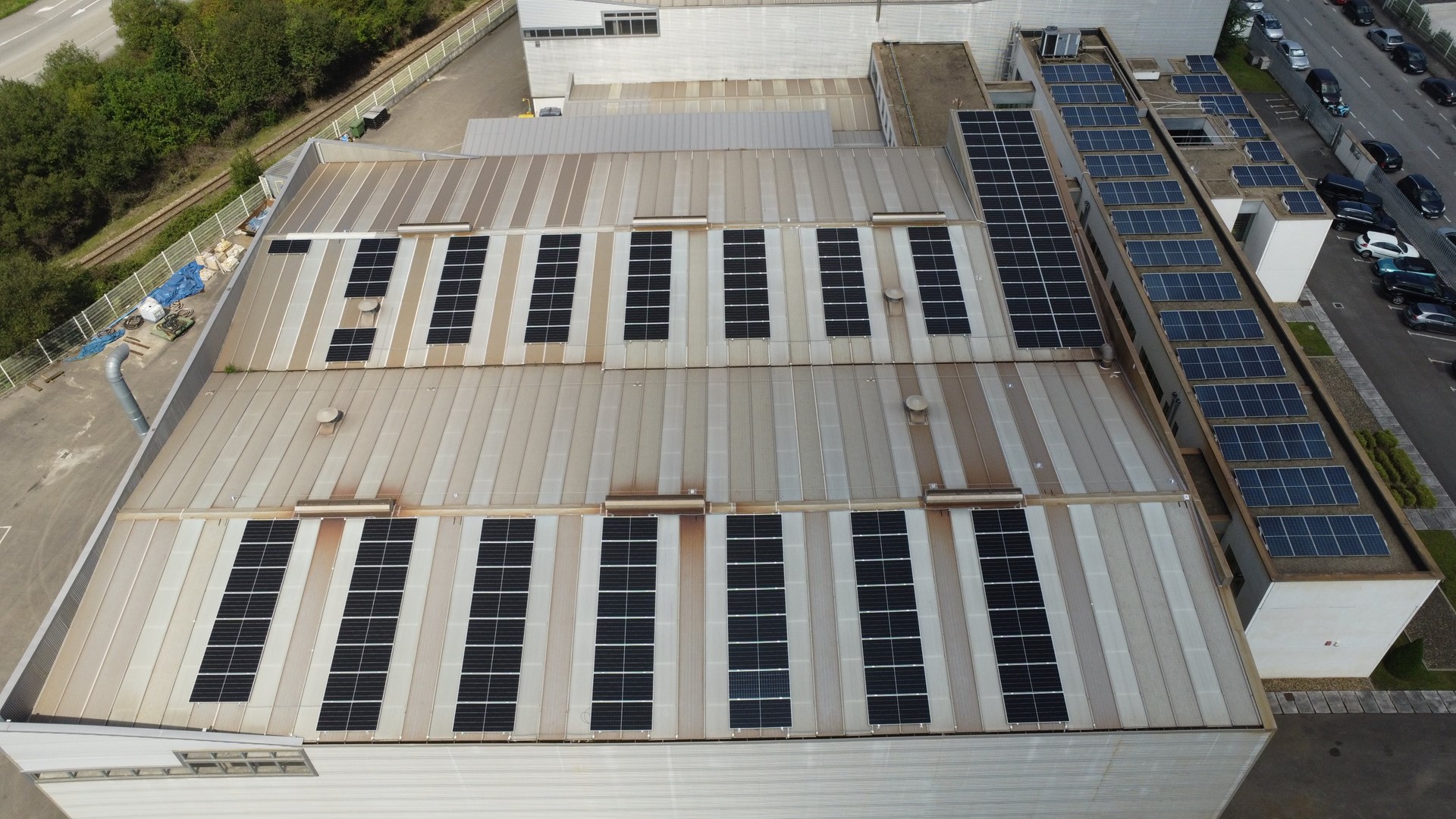 Ampliación de instalación solar fotovoltaica en Industrial Olmar
