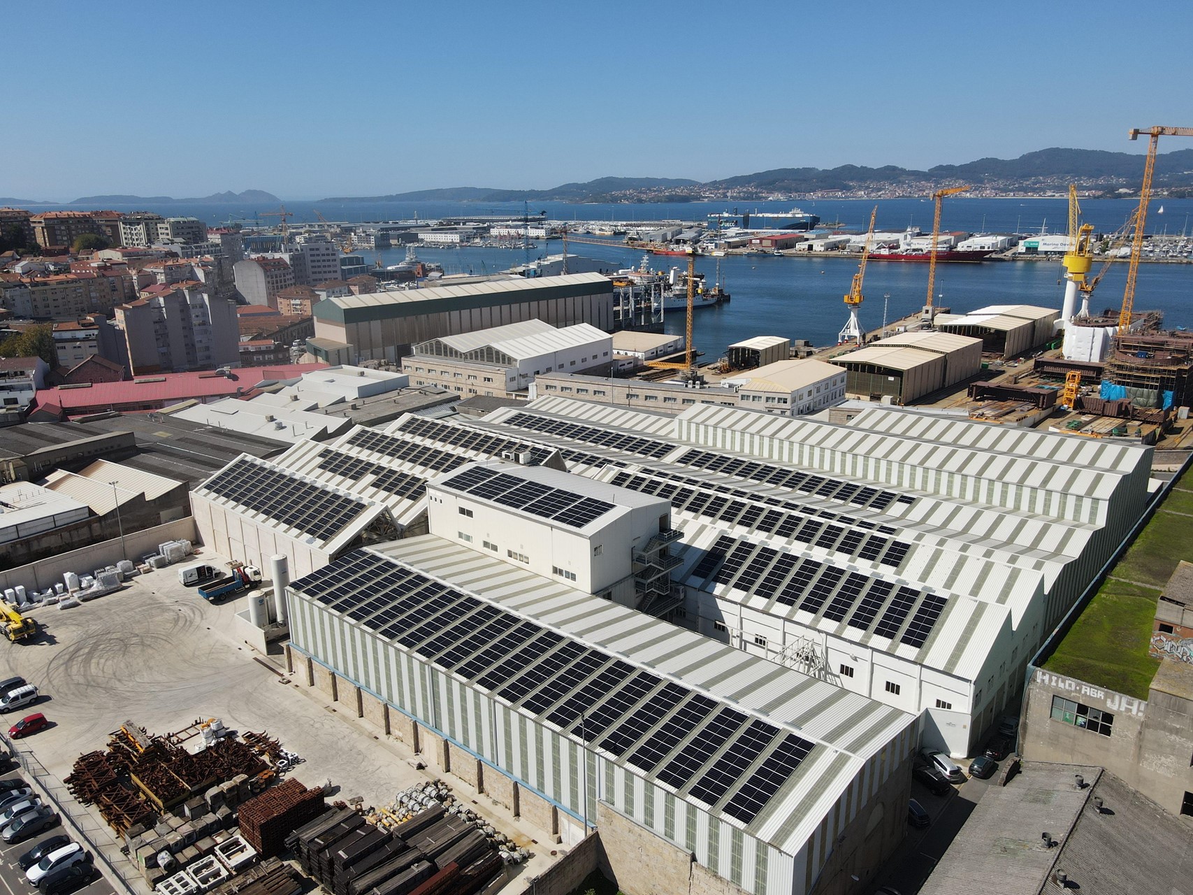 Instalación de 500 kWp de autoconsumo fotovoltaico con almacenamiento en Vigo