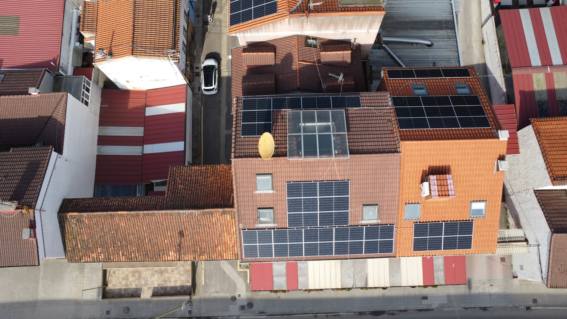 Autoconsumo fotovoltaico en Hotel El Balcón, Avilés