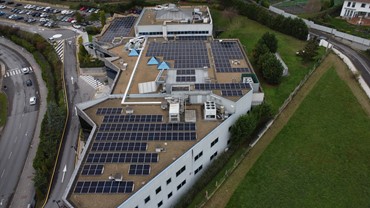 Instalación de paneles solares en Oviedo: 205 kWp en el Instituto Oftalmológico Fernández-Vega