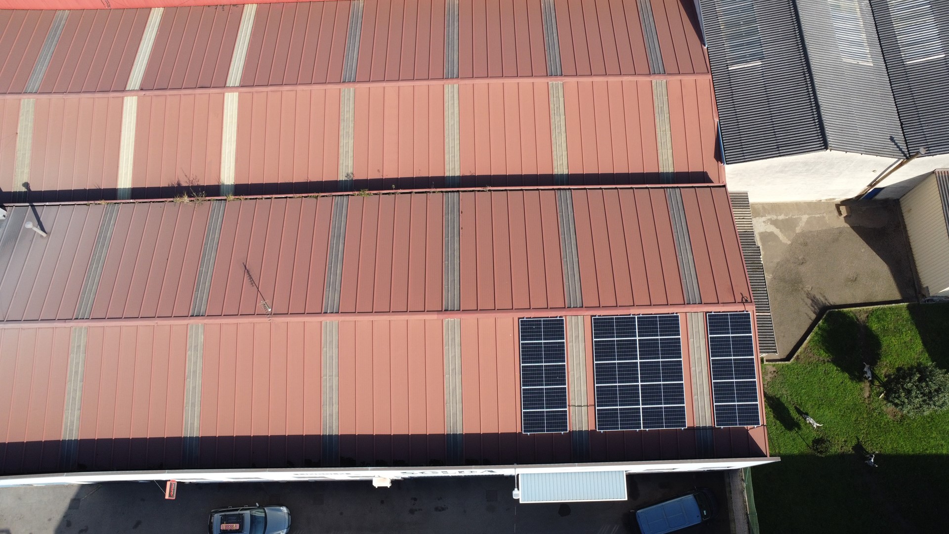 ASP Energía - Autoconsumo fotovoltaico con almacenamiento en Gijón