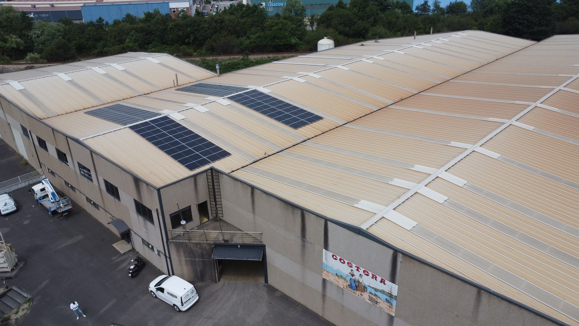 Instalación de paneles solares en Gijón: 44 kWp en empresa
